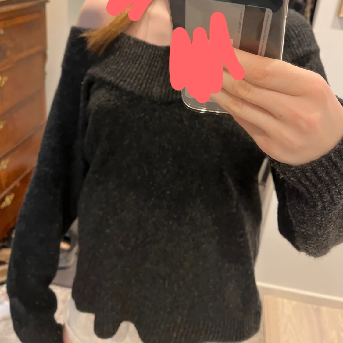 Off shoulder tröja!! 