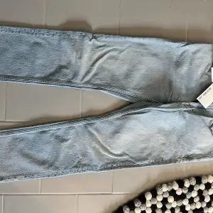 Helt nya Tiger jeans strl 28/30  Pris 400