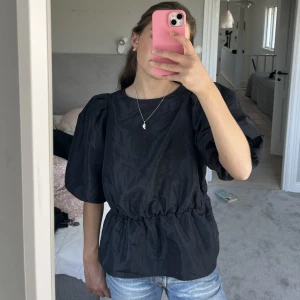 Blus - Så fin blus! Perfekt nu till sommaren