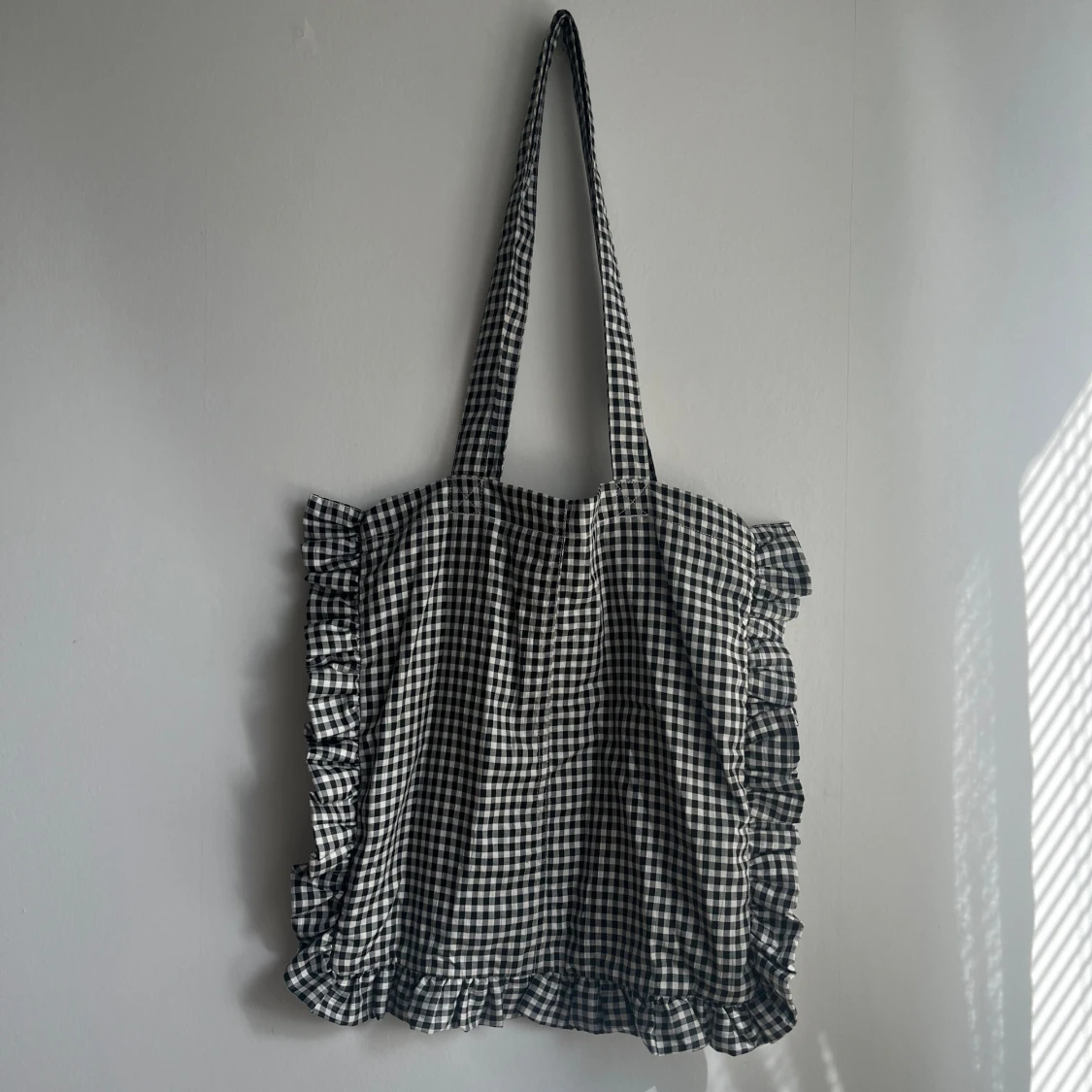 Rutig tygväska från Beyond Retro - 92