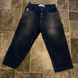 Polar 93 denim cords - Säljer mina 93or då de inte används längre. De är i jätte bra skick och är X small