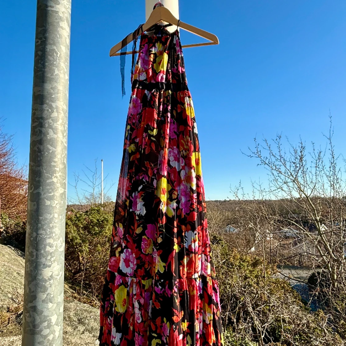 Färgglad blommig sommarklänning  - 91