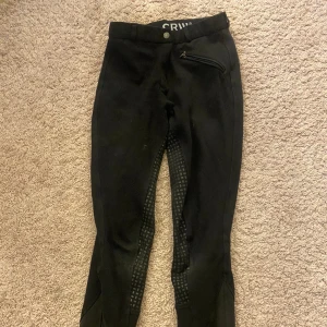 Ridbyxor - Ridbyxor i storlek 38, bra skick 100kr