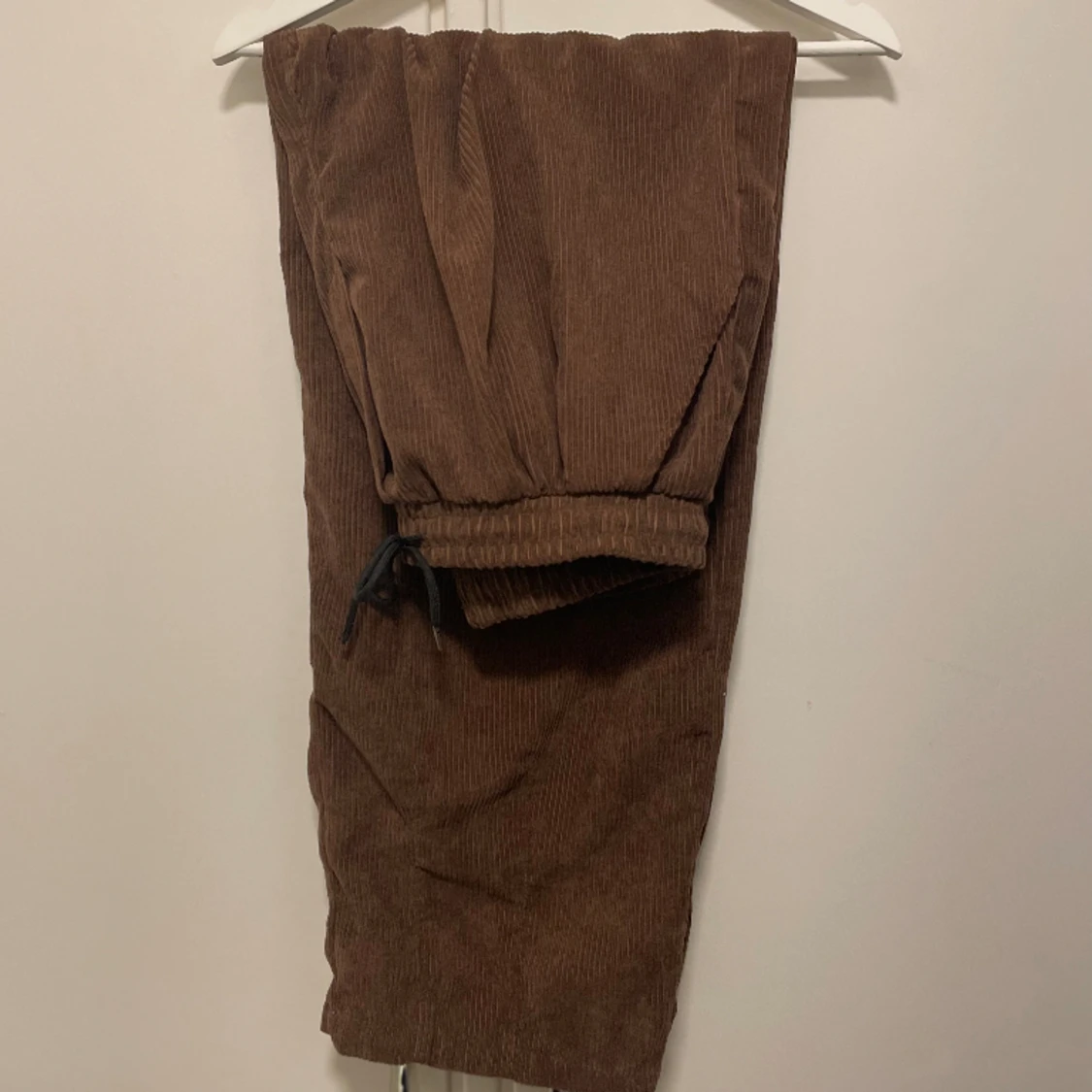 Tunna manchesterbyxor