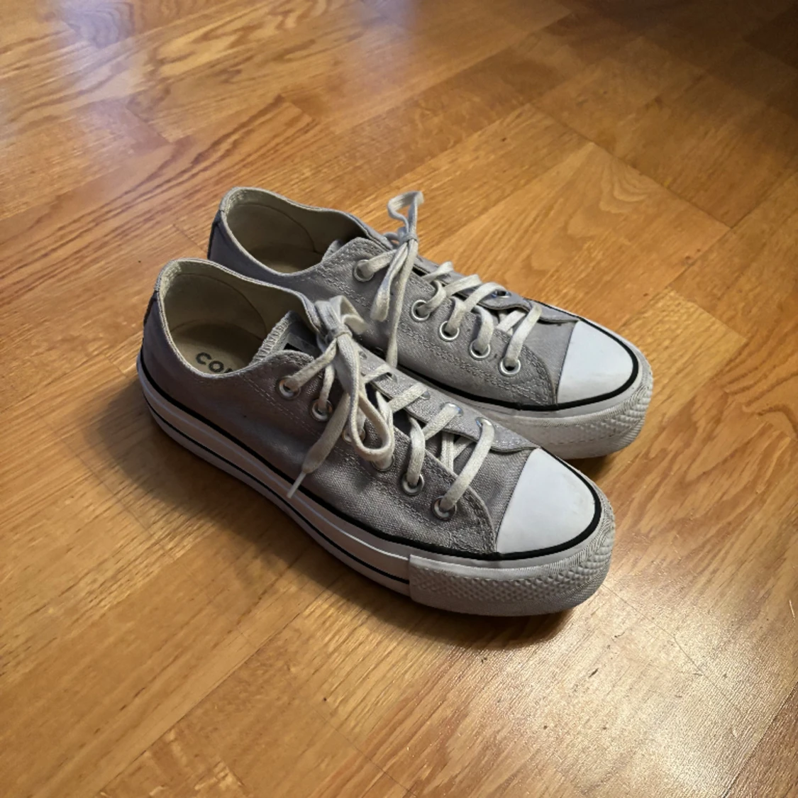 Converse platform low