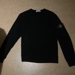 Stone island sweatshirt - Skick 9/10🔥 Använd sparsamt utan defekter, Hör av er vid funderingar och bilder 
