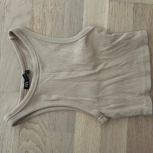 Kort linne från zara  - Linne från zara 