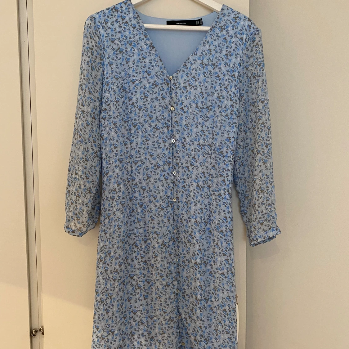 Blommig klänning  - 91