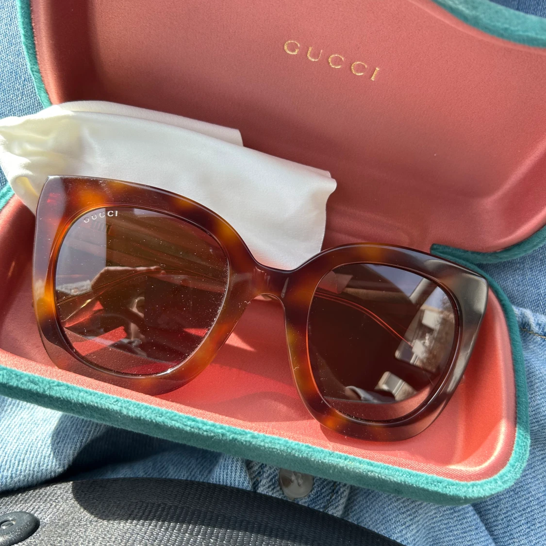 Gucci solglasögon - 91