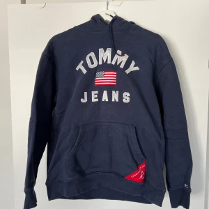 Tommy Jeans Sweatshirt  - Very good condition. M size but it fits like S