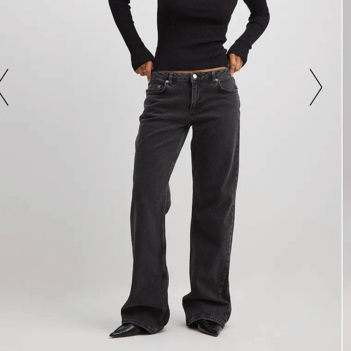 Svarta lågmidjade jeans 