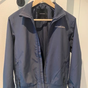 Superfin Peak vår/sommarjacka - Som ny, st154