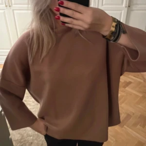 Trekvartsärmad tröja - Så fin tröja från Carin Wester