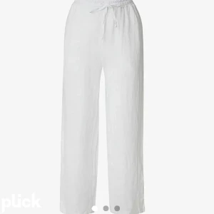 Linnebyxor  - Ett par linnebyxor från chelsea jättesköna och fina på , använda 2 gånger. I väldigt bra skick. Priset kan diskuteras. 💕