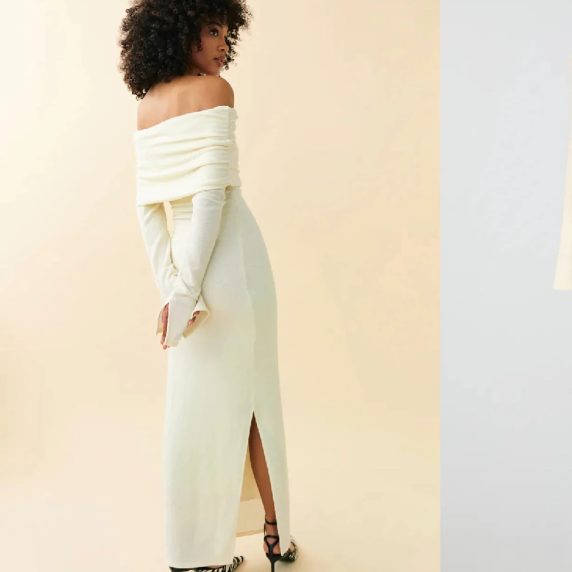 Off shoulder klänning  - 91