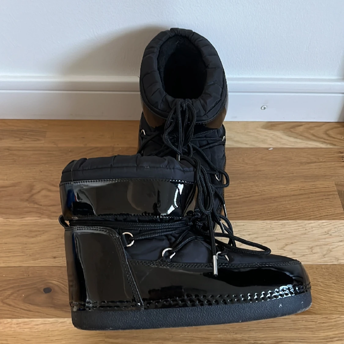 ”Moonboots” - 90