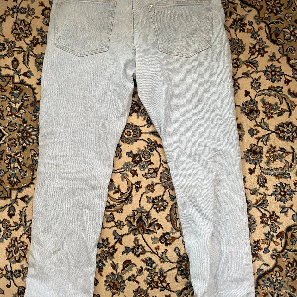 Ljus blåa jeans  - 91