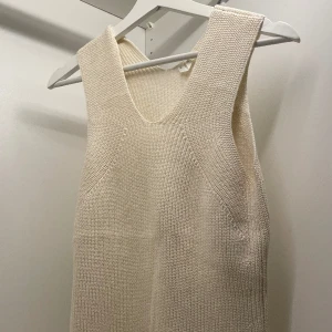 ARKET väst - Fint skick! Nypris 670kr cirka