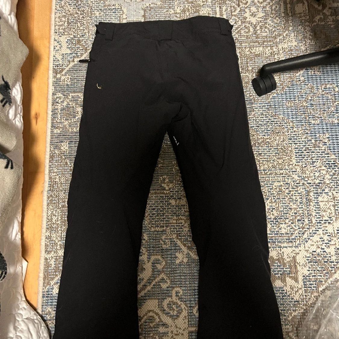 Salomon skidbyxor  - 90