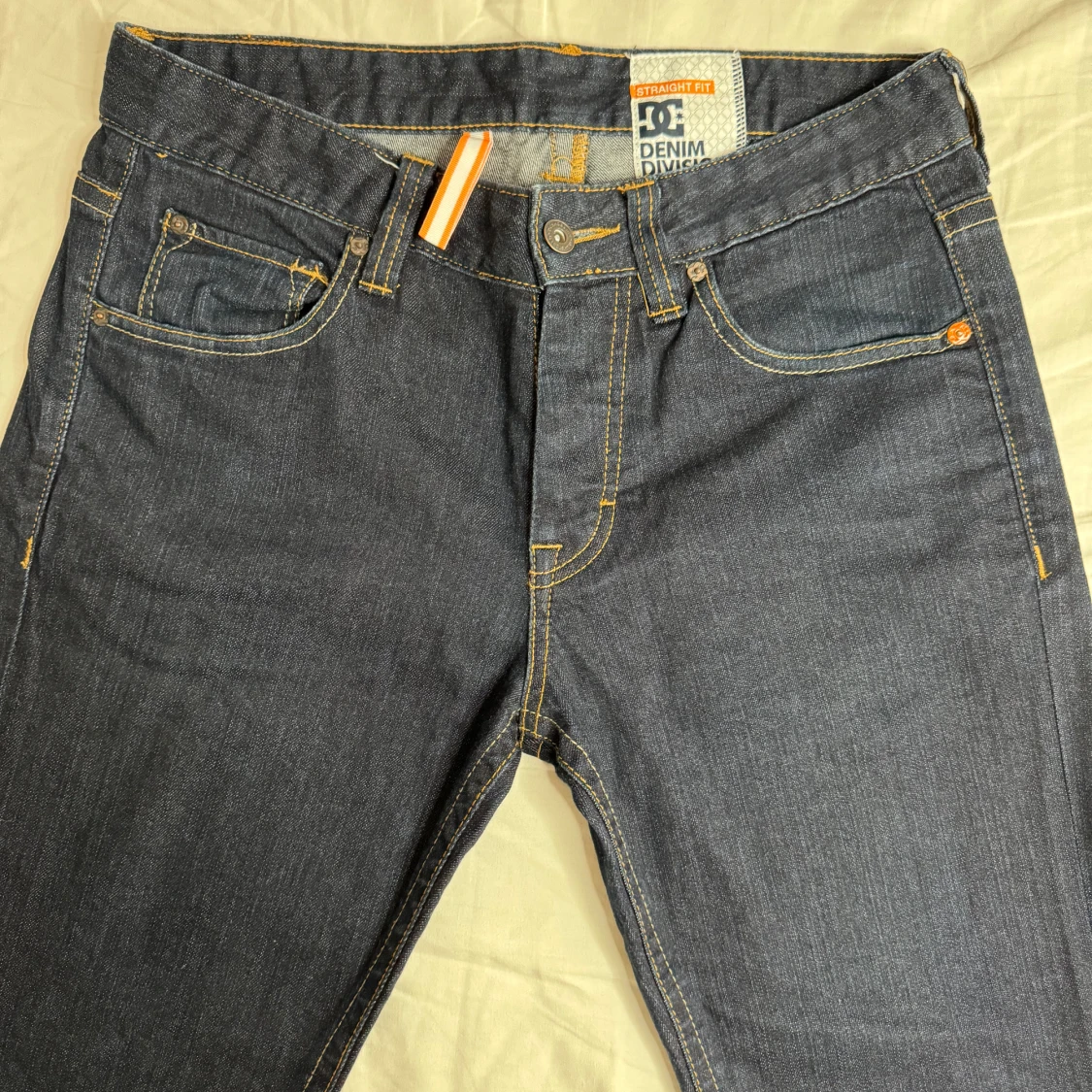 DC jeans byxor - 90