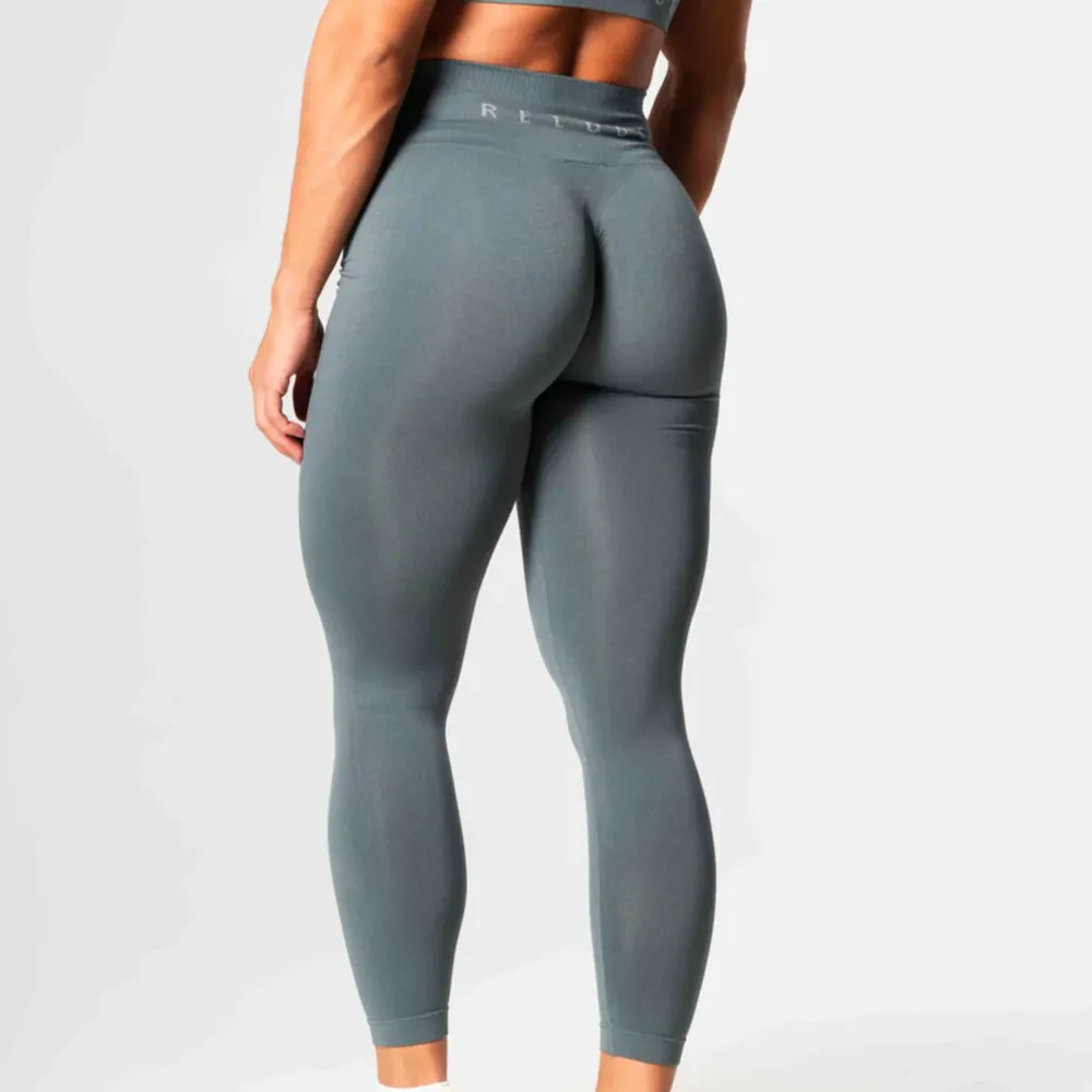 Säljer helt oanvända relode tights pga att dem inte kommer till användning. Nypris 699kr, säljer för 500kr. Sportswear.