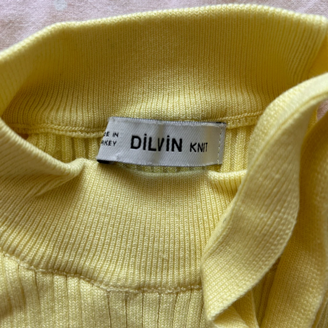 Ribbad topp - 91