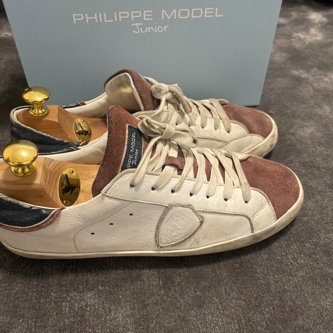 Philippe models - 90