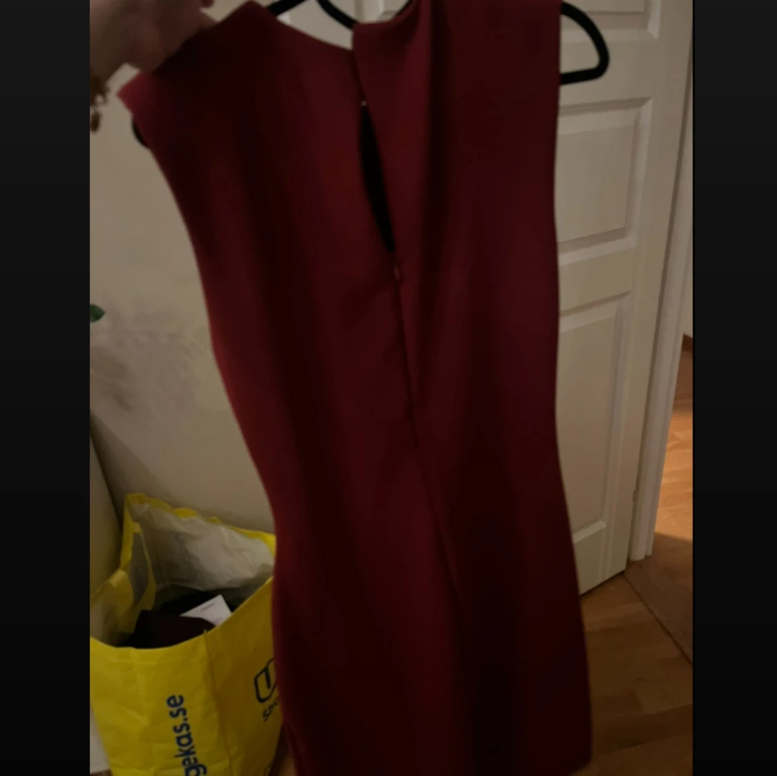 Röd klänning säljes✨ - 92