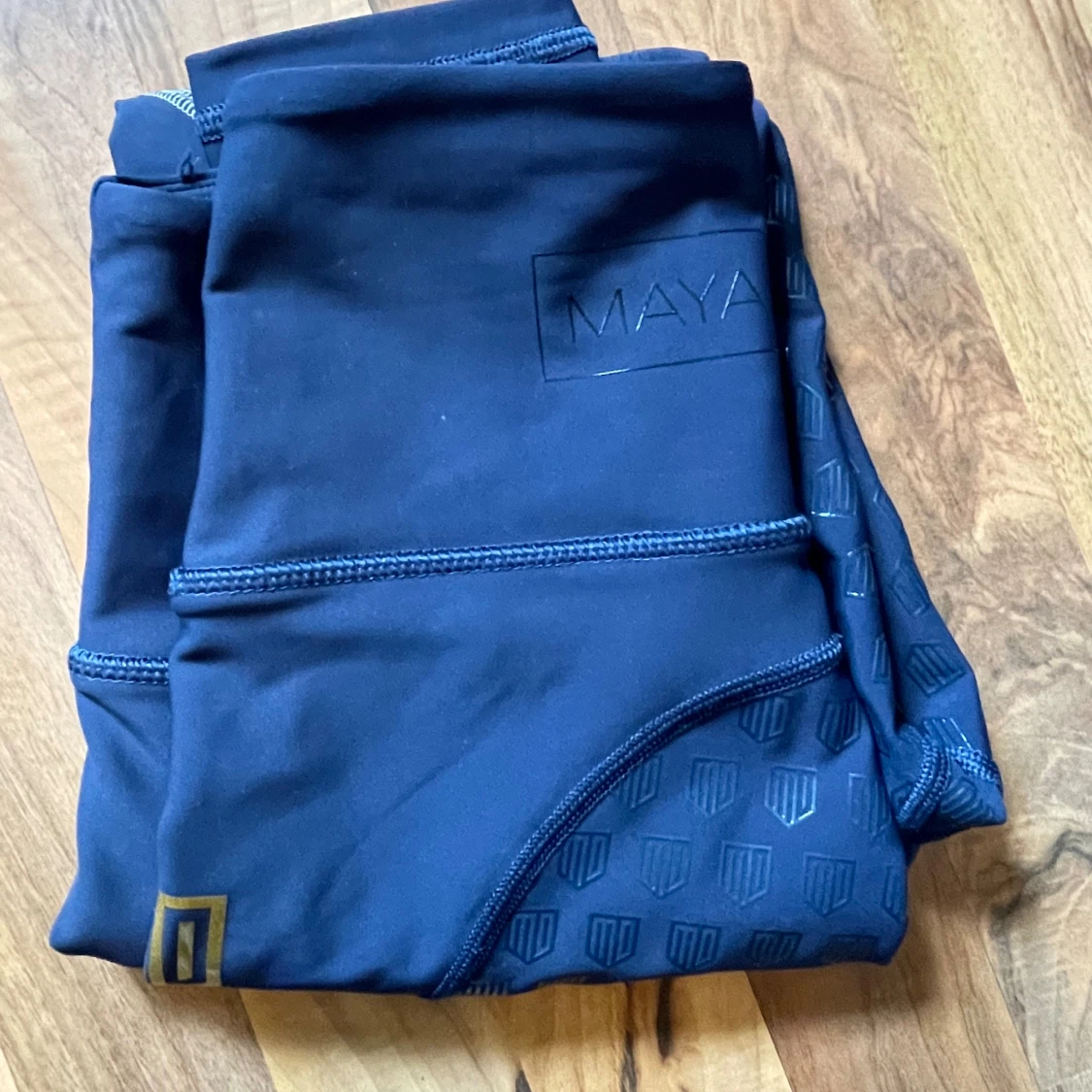 maya delorez ridbyxor 