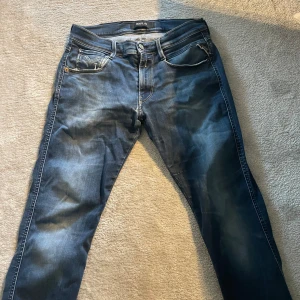 Replay jeans  - Replay jeans i storlek 31/32 i grymt skick