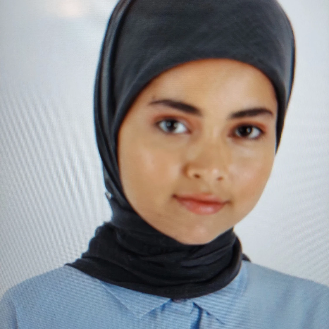 Plain Flamed Scarf Smoke Colored