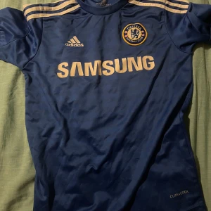 Chelsea t-shirt - En gammal klassiker t-Shirt som är i en Bra skick 