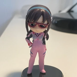 anime chibi figur - Mari Makinami från Evangelion figur