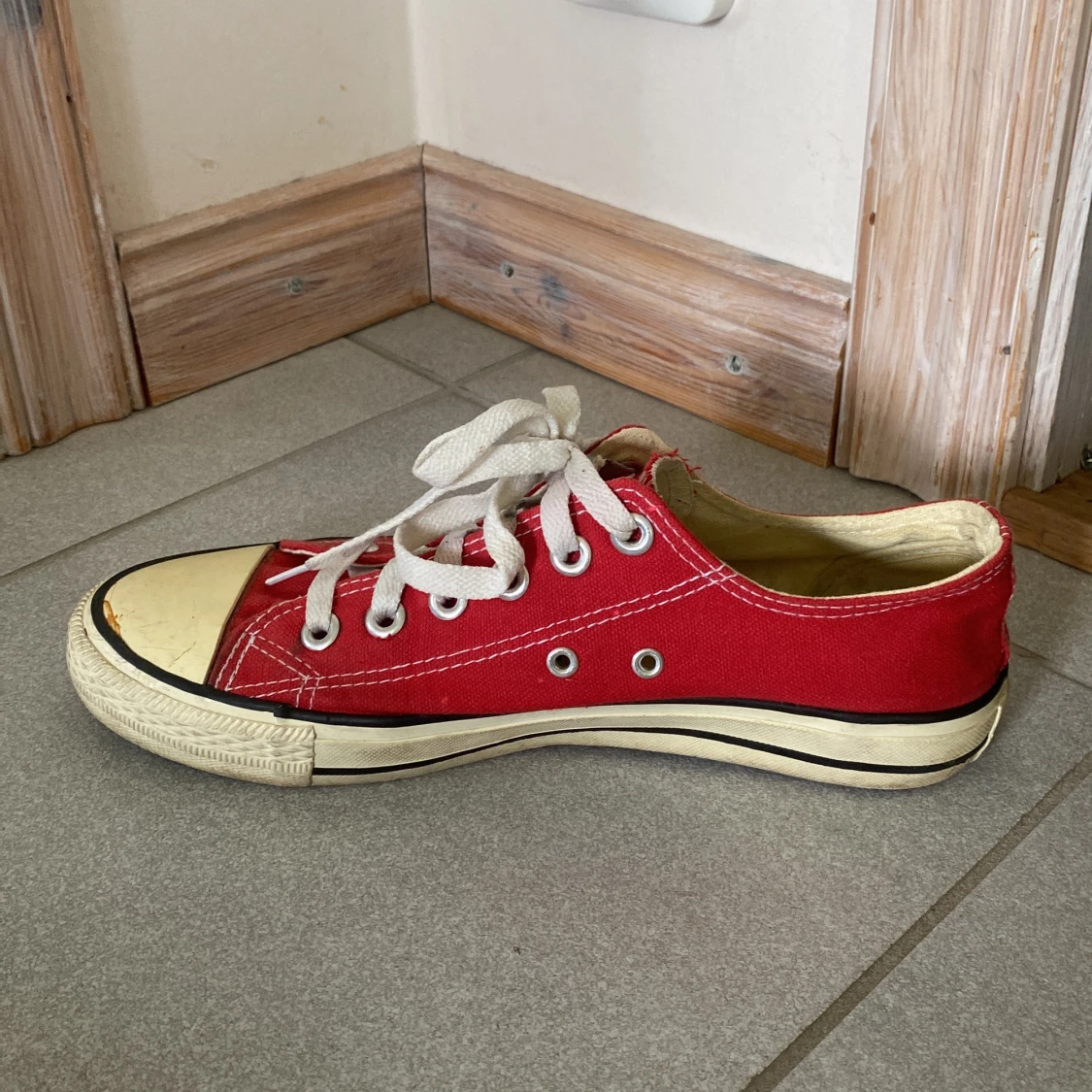 Röda Converse sneakers - 91