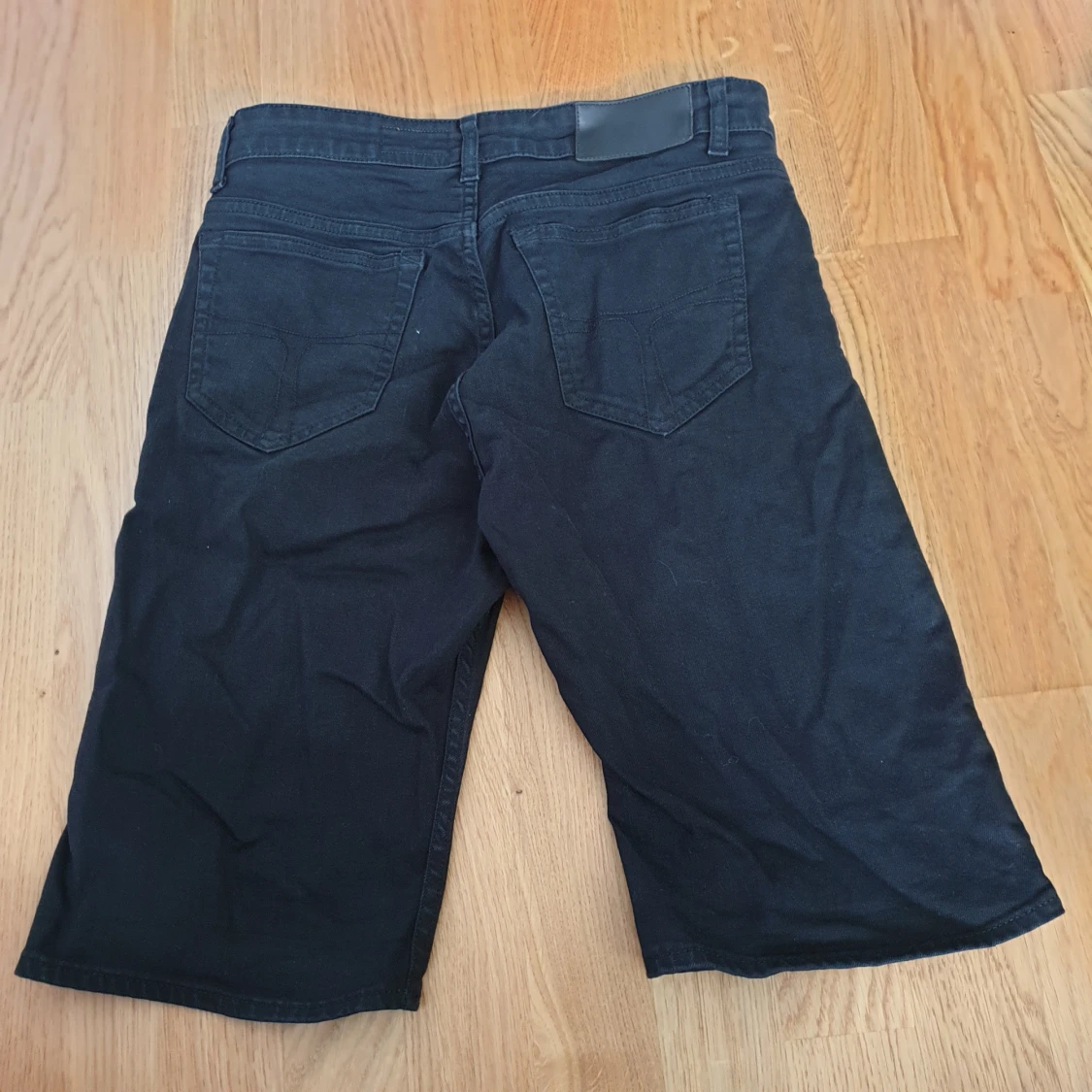 Svarta shorts från Forever - 2