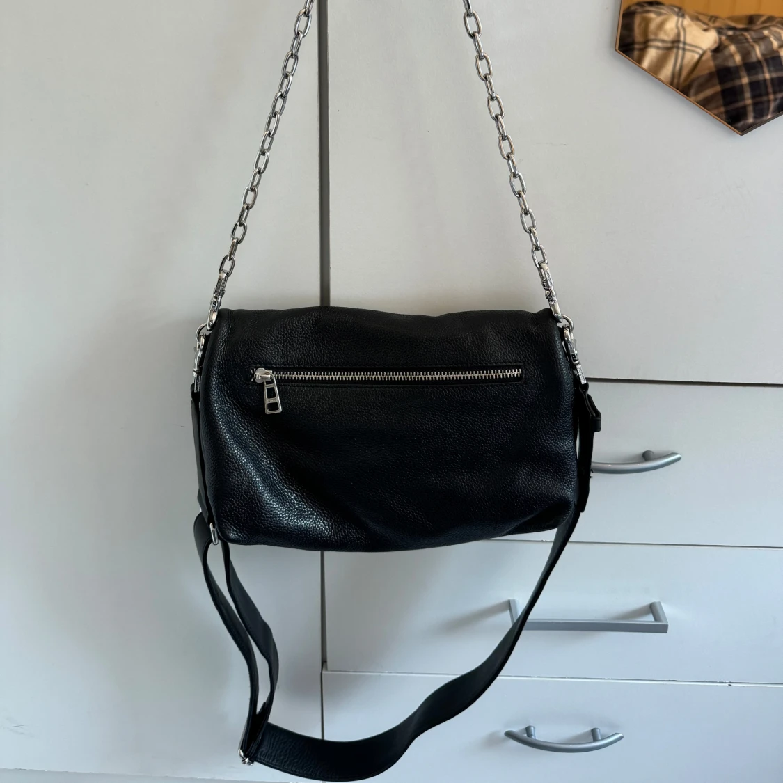 Zadig & Voltaire väska  - 90