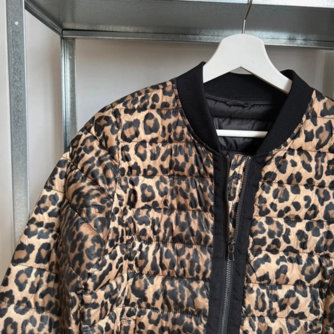 Leopard dunjacka  - 91