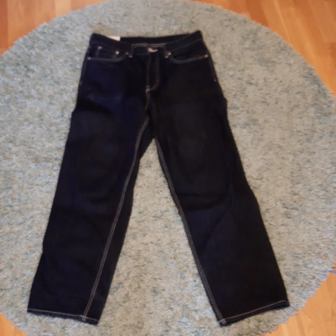 Mörkblå jeans från H&M