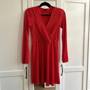 Kort klänning  - Inga synliga defekter.