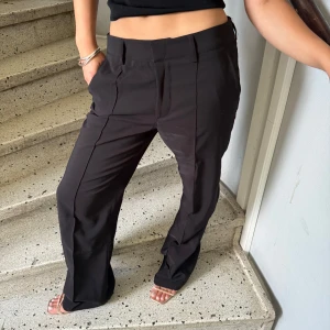 Kostymbyxor - Kostymbyxor från madlady storlek 38, längd regular🖤