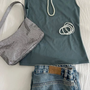 Glittrig väska - Glittrig väska🪩