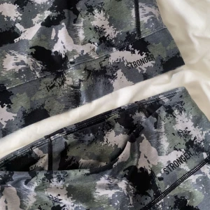 Stronger sätt - I bra skick och pris kan diskuteras 