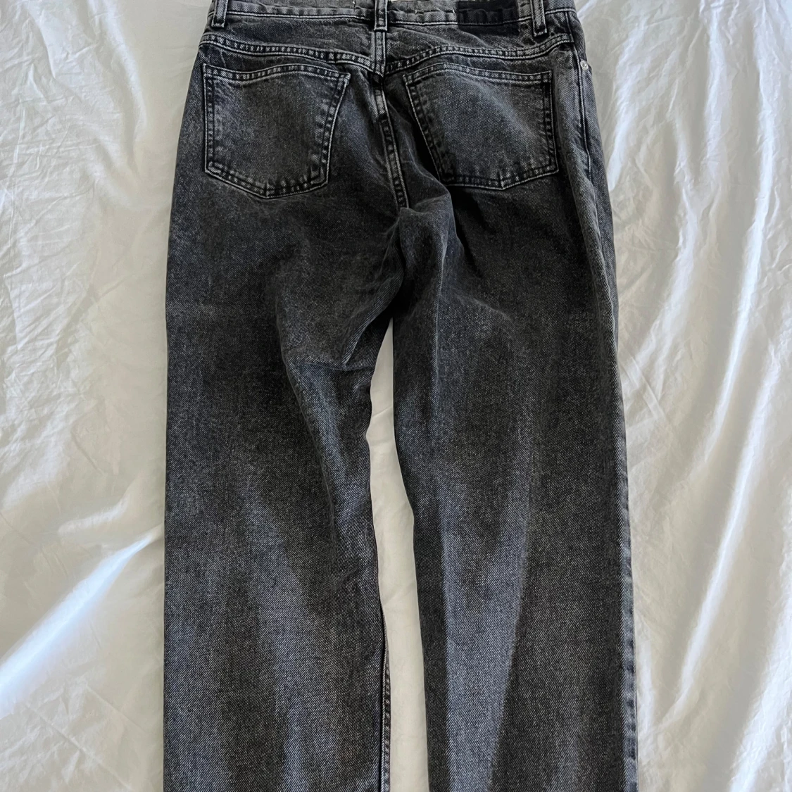 Svartgråa jeans - 90