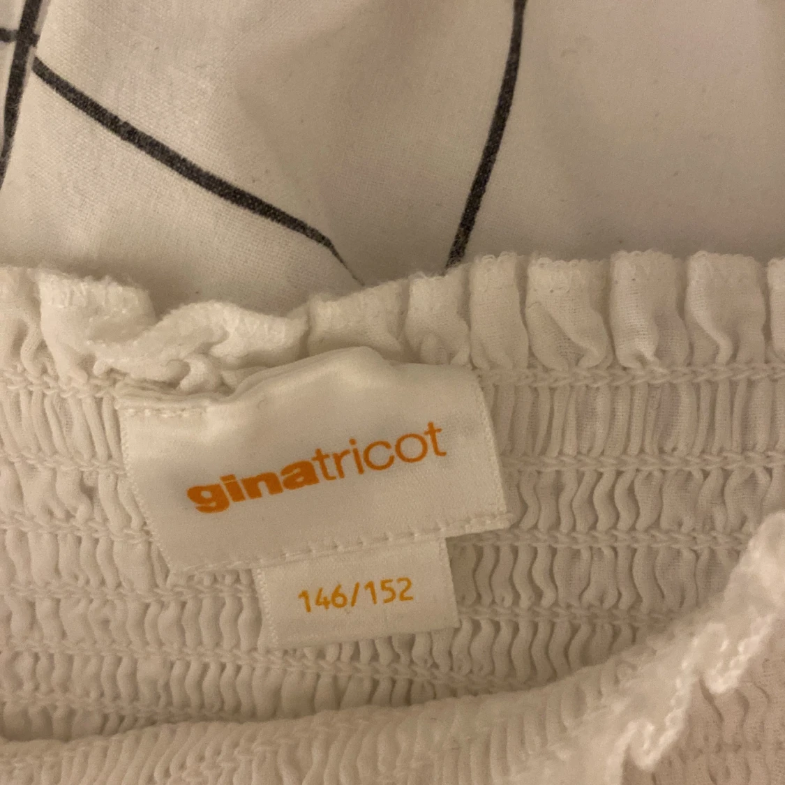 Vit volang topp - 91