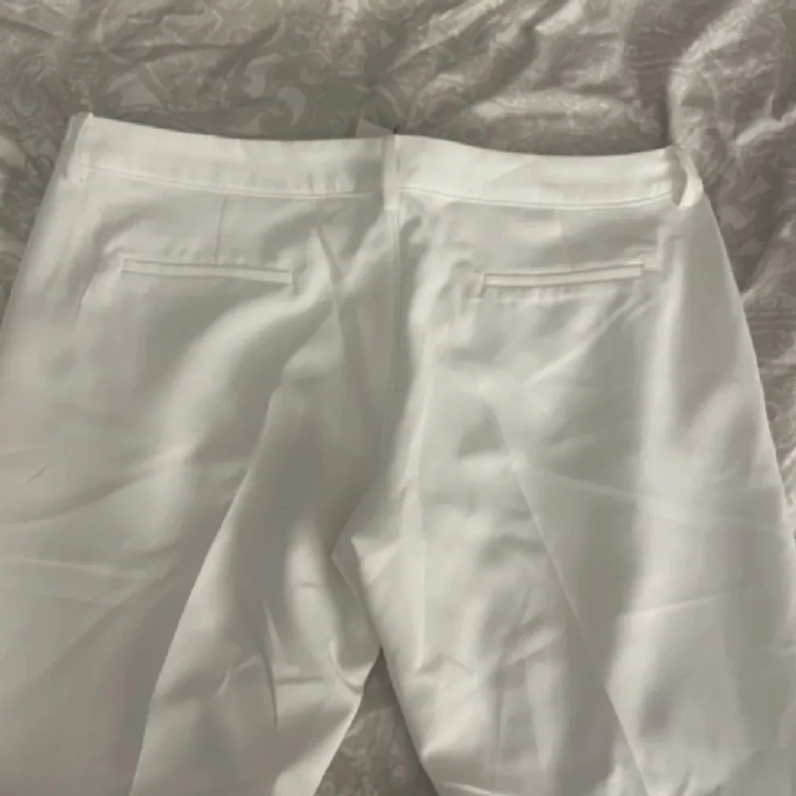 Bikbok kostymbyxor  - 90