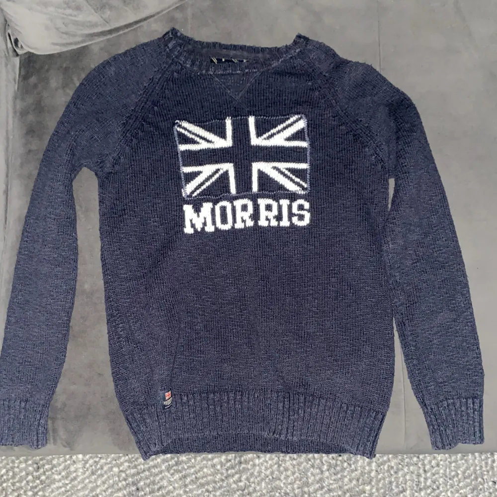 Säljer nu denna feta Morris tröja!! Storleken är S och är väldigt skön. Skick 9/10 skriv vid minsta fundering !! Eller pris   . Hoodies.