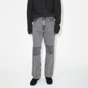 Our Legacy Extended Third Cut - Köpta på NK i Stockholm nyligen - otroligt bra skick - nypris~3500kr, mitt pris~2299kr - kvitto finns - tveka inte på att höra av dig vid frågor!