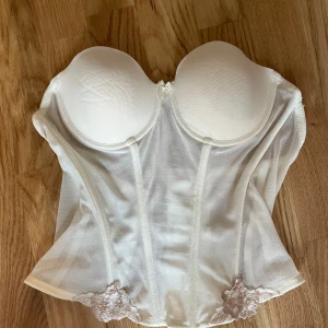 Korsett🩷 75B - Fint skick