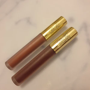 Läppstift/läppglans  - Från populära Gerard Cosmetics. Har bara provat swatcha på handen för att kolla färgen, men passar inte mig. Sitter hela dagen utan att man behöver bättra på. Jättefina!!😍