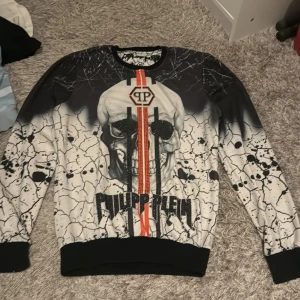 Philipp plein tröja - Tar inte på mig den längre  Pris kan diskuteras  